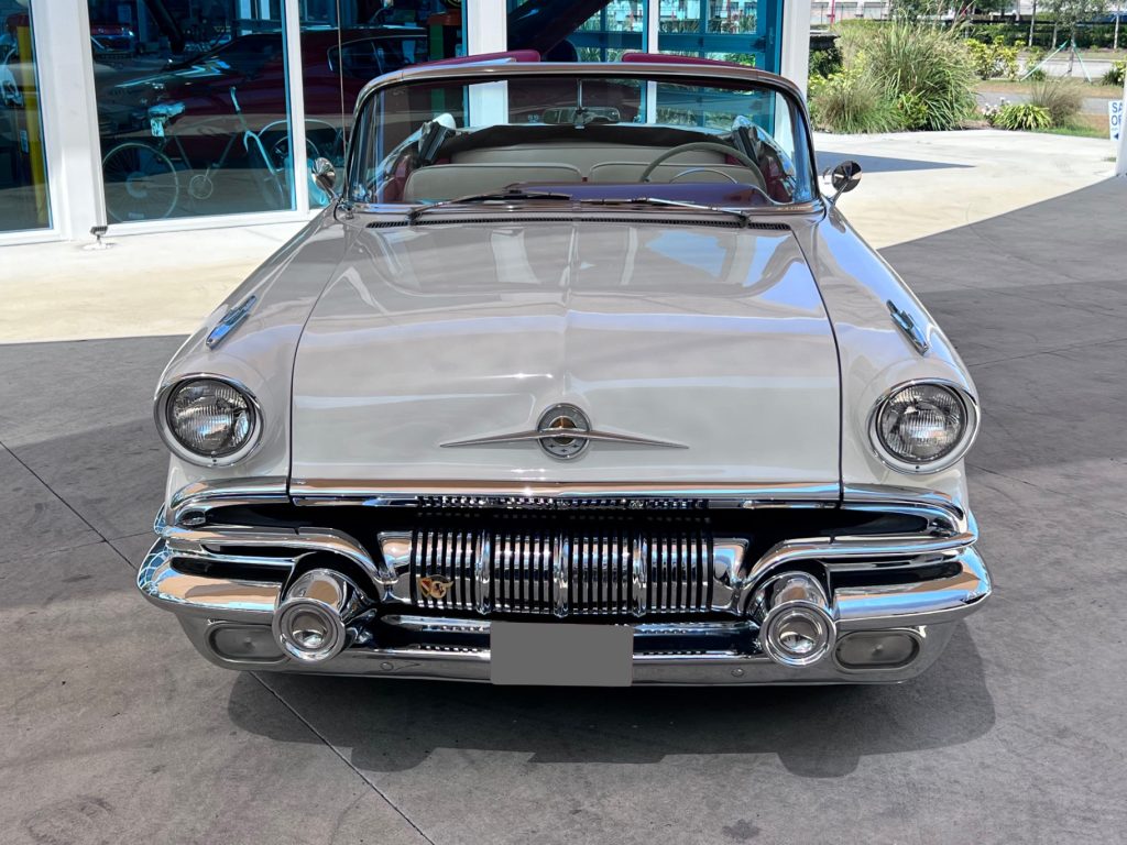 1957 Pontiac Starchief